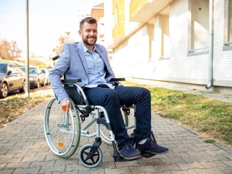 osoba na wózku inwalidzkim